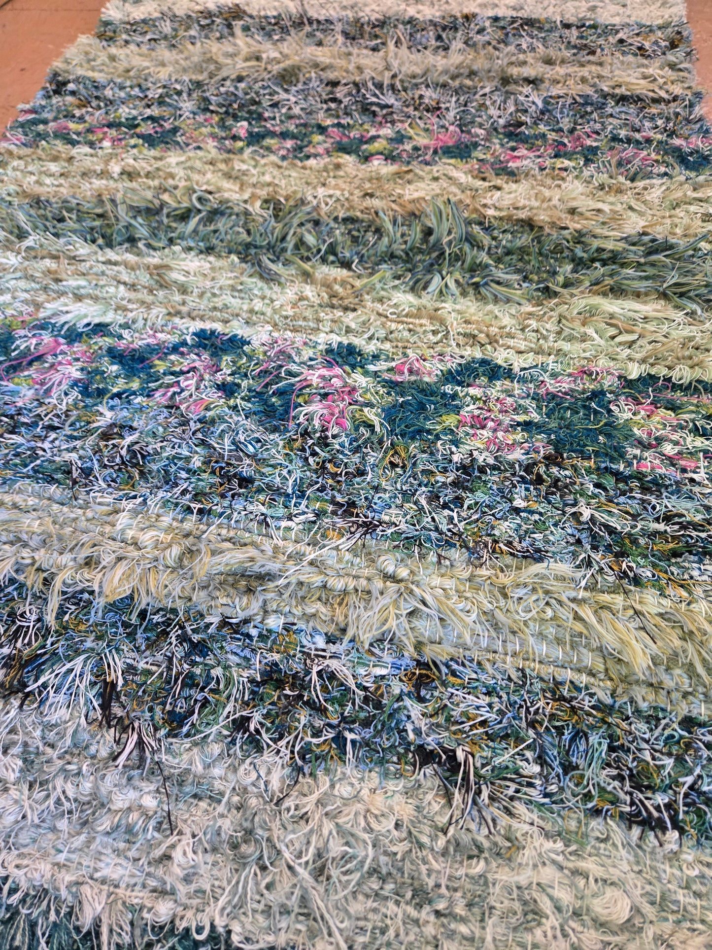 Amish Made Hand-Loomed Rug (44"x26")