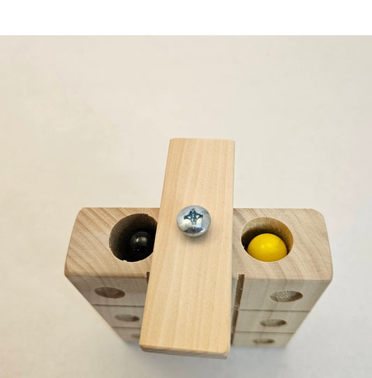 Amish tic tac toe game