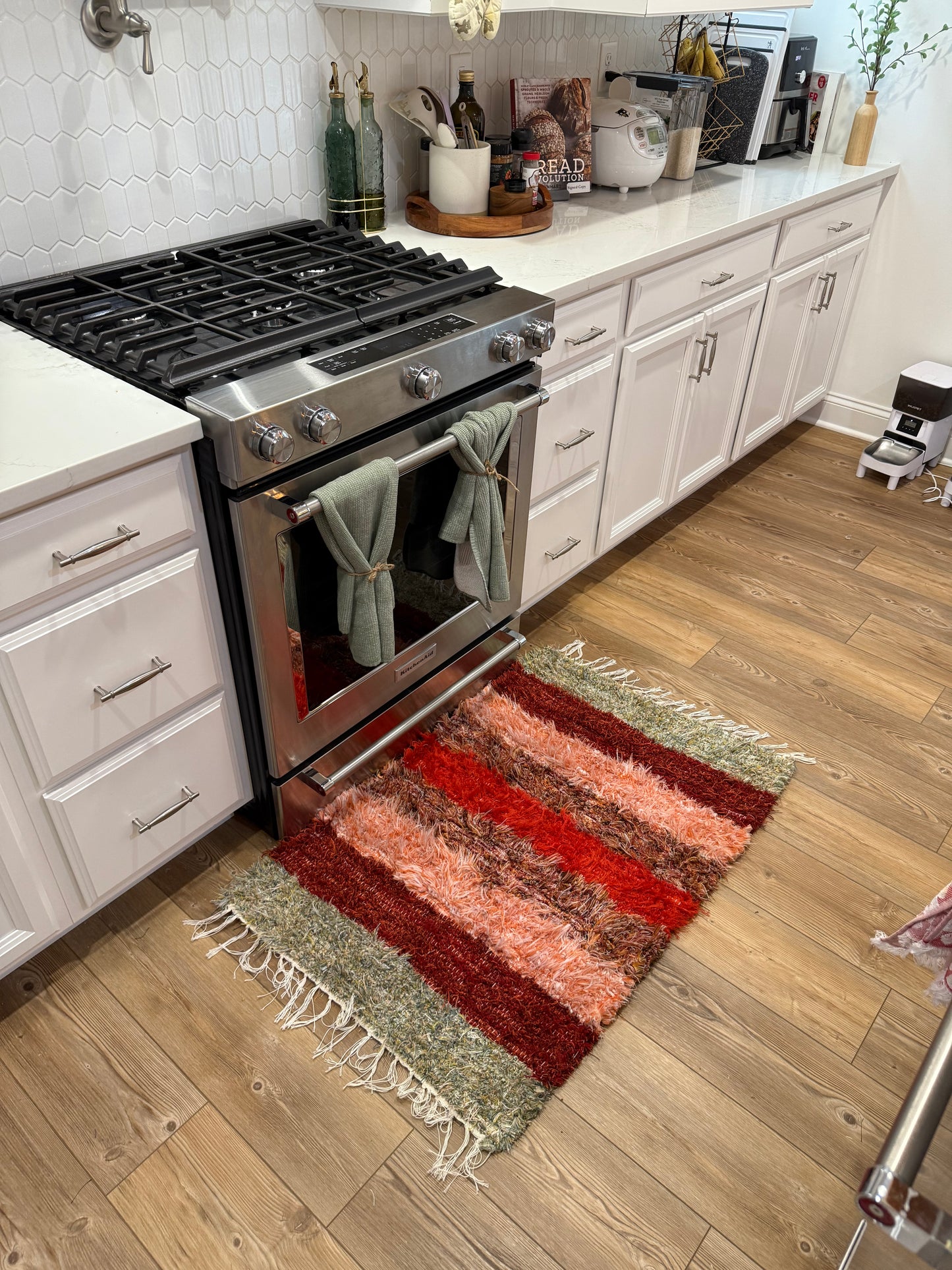 Amish Made Woven Rug! (Fall colors) (26” x 44”)