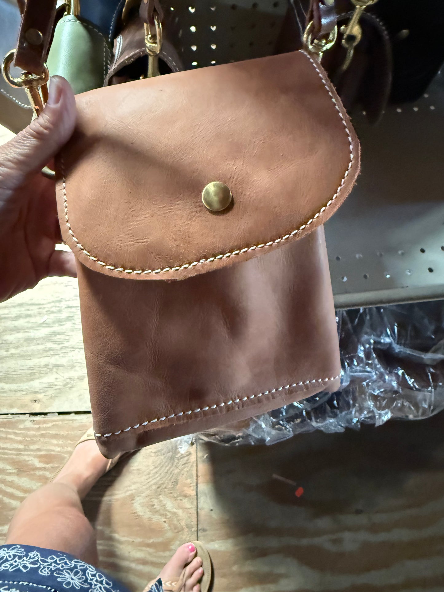 Leather Cross Body Purse - Handmade CUSTOM Leather Purse by local Amish Artisans (MADE TO ORDER!) - Simple Life Amish Store