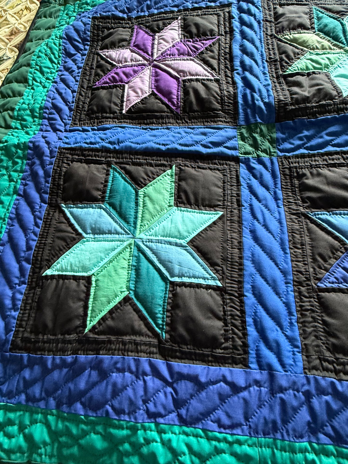 Amish lap Quilt (49 x 49) - Simple Life Amish Store