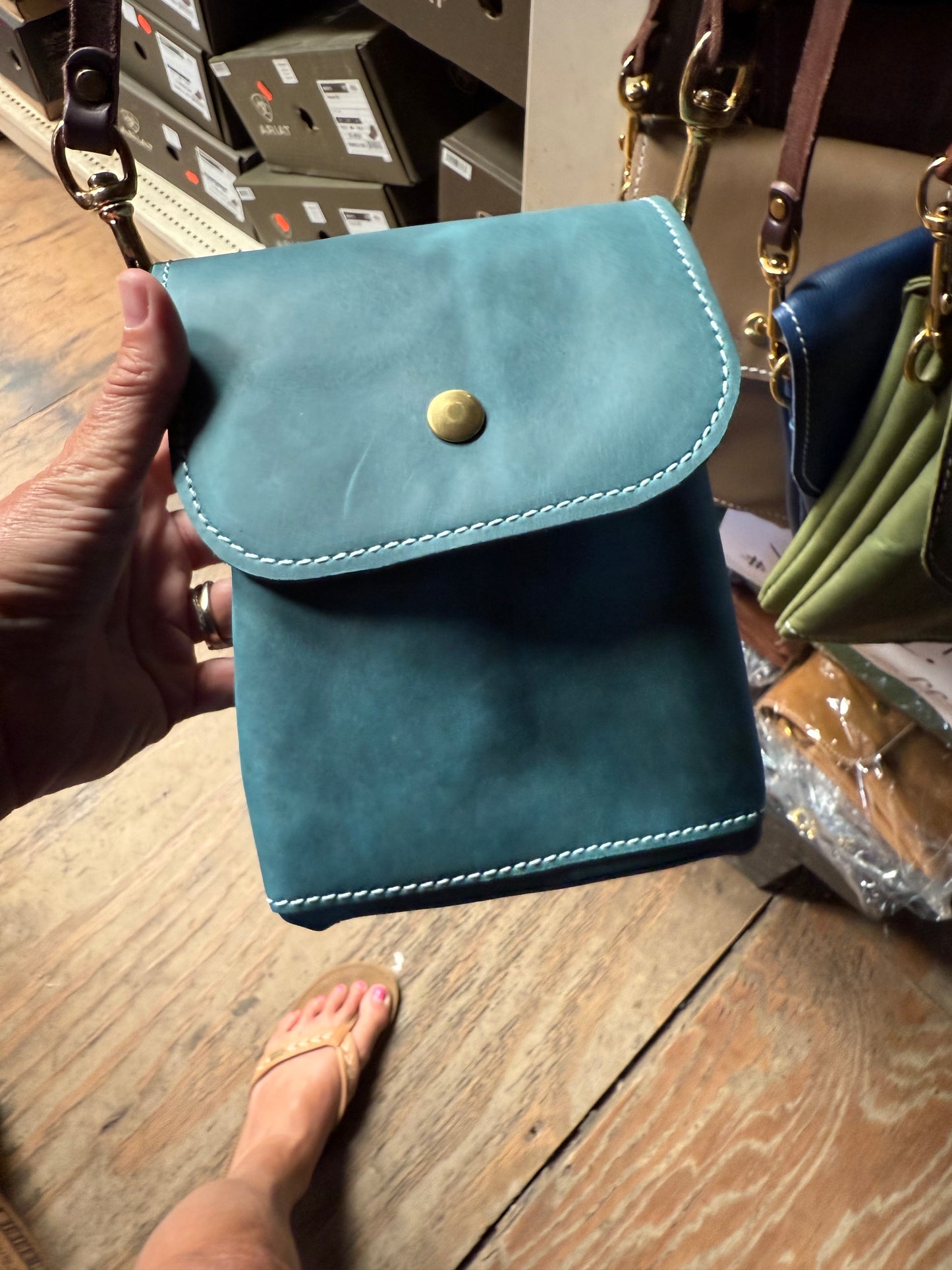 Leather Cross Body Purse - Handmade CUSTOM Leather Purse by local Amish Artisans (MADE TO ORDER!) - Simple Life Amish Store