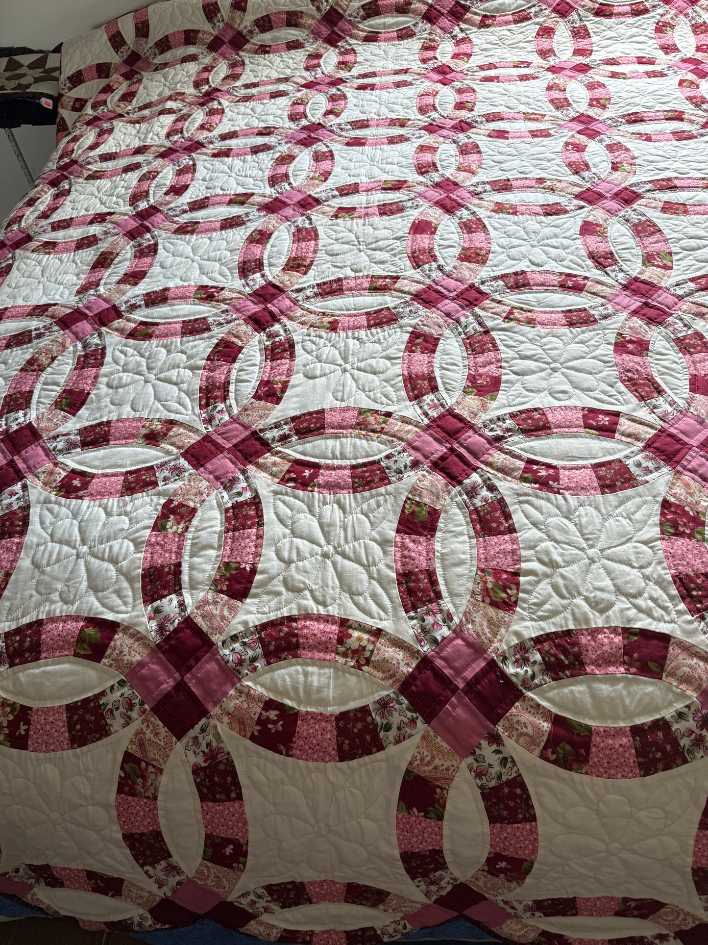 Amish Quilt (Wedding Ring Pink)