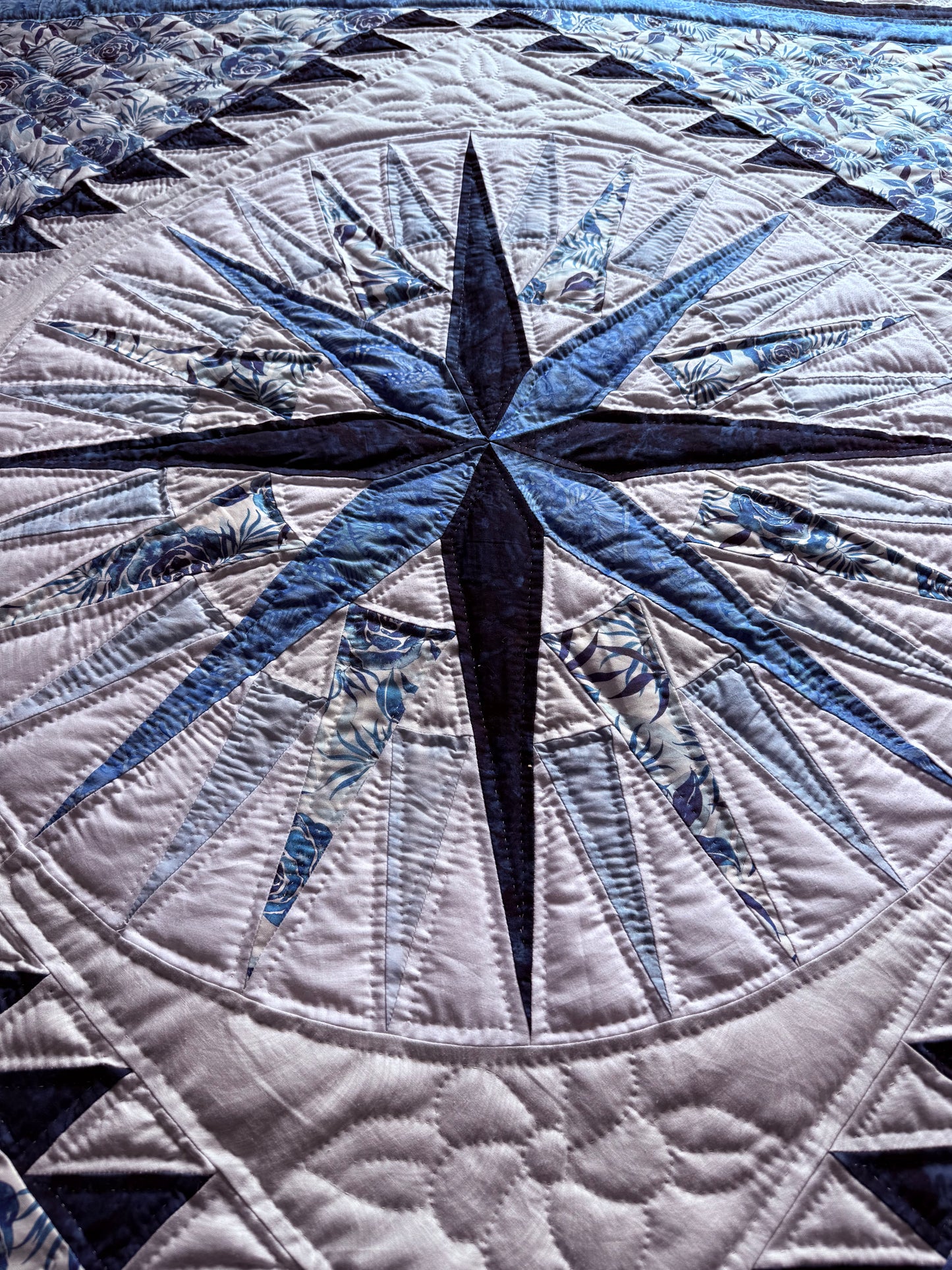 Amish Quilt (Mariner’s Compass) - Simple Life Amish Store