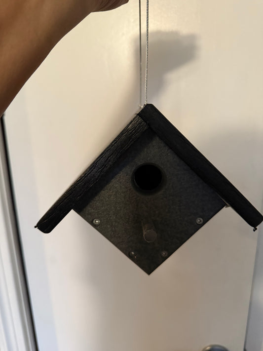 Amish Made Polywood Birdie Haus (Wren House) - Simple Life Amish Store