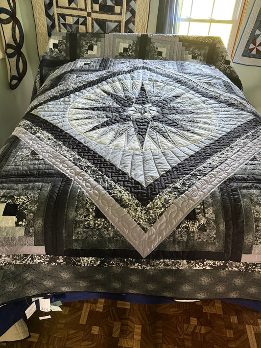 Amish Quilt (Mariner’s Compass, Log Cabin) - Simple Life Amish Store