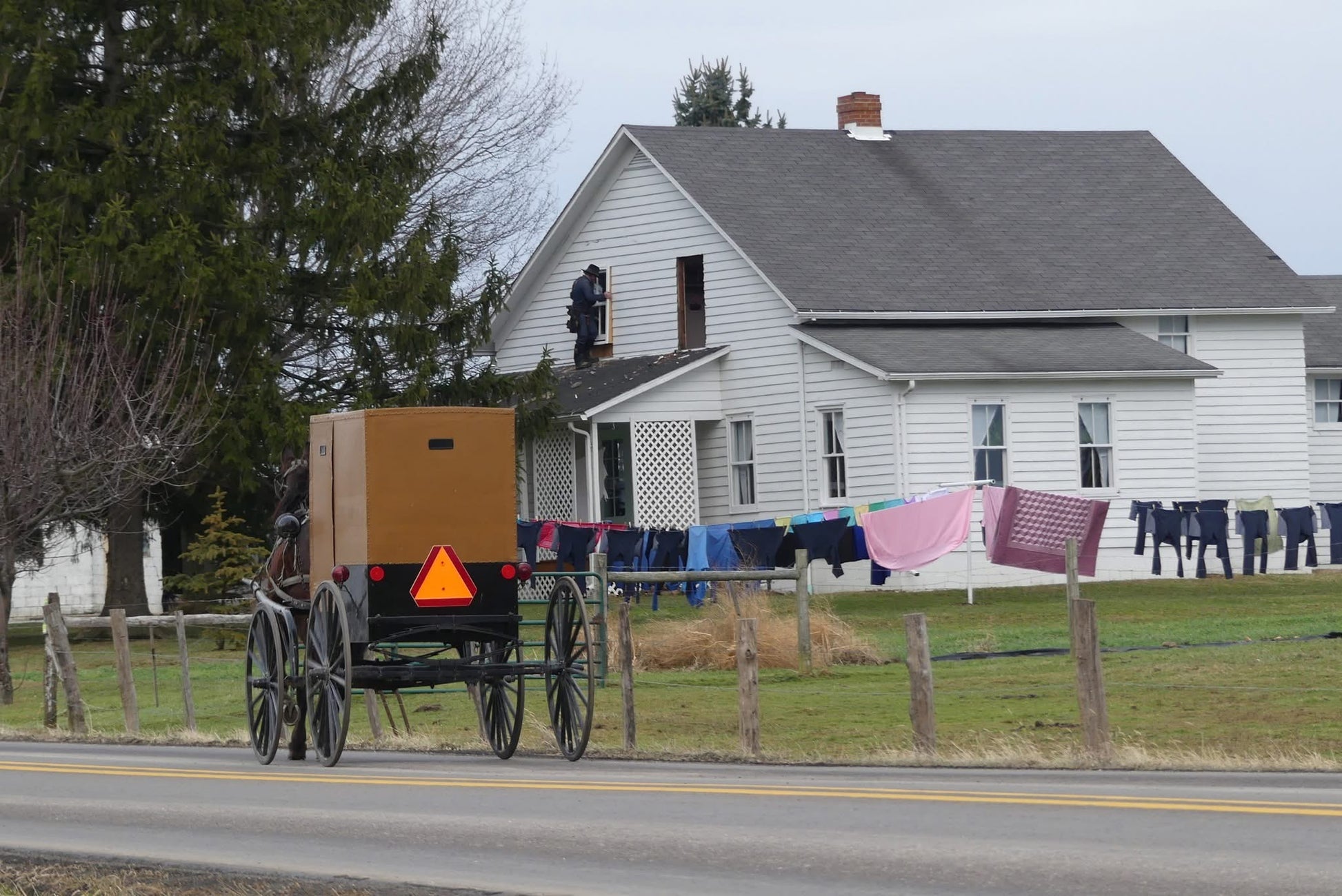 Retractable Laundry Clothes Dryer - Simple Life Amish Store