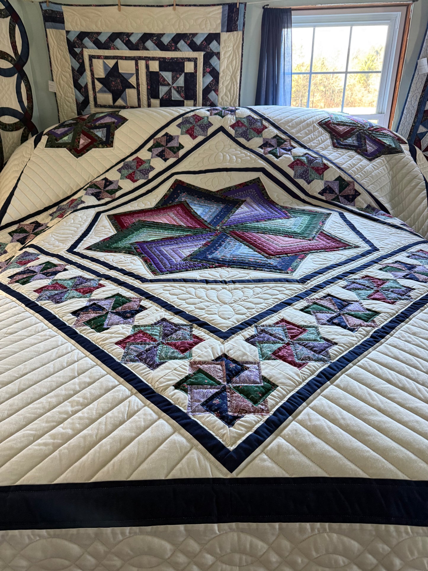 Amish Quilt (Star Spin) - Simple Life Amish Store