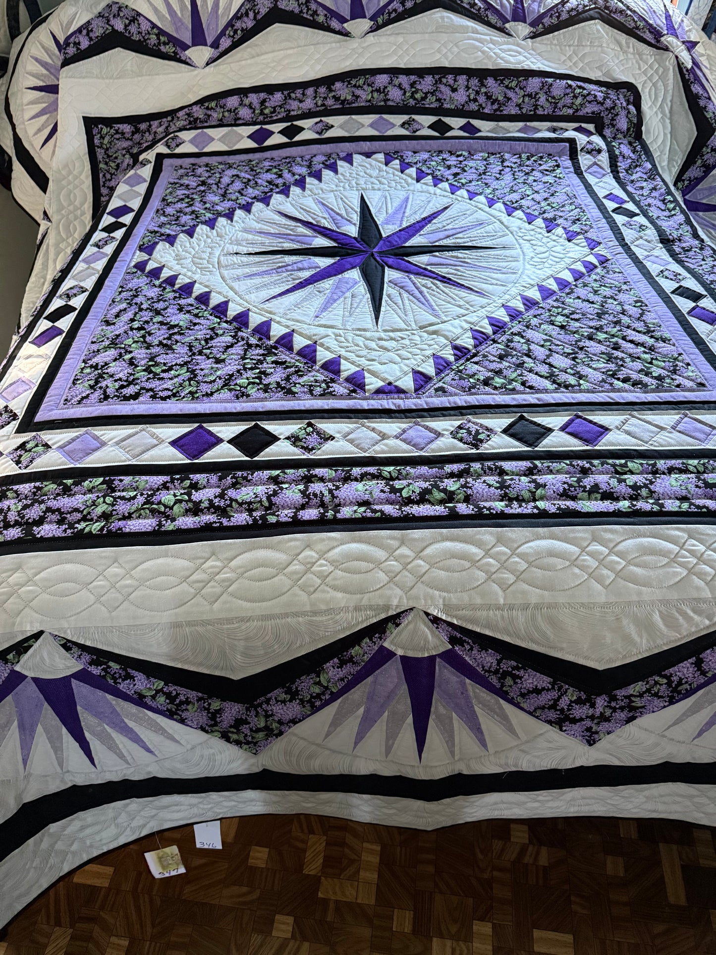 Amish Quilt (Mariner’s Compass) - Simple Life Amish Store