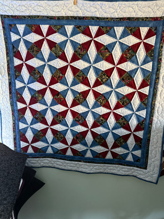 Amish quilt wall hanging/lap quilt - Simple Life Amish Store