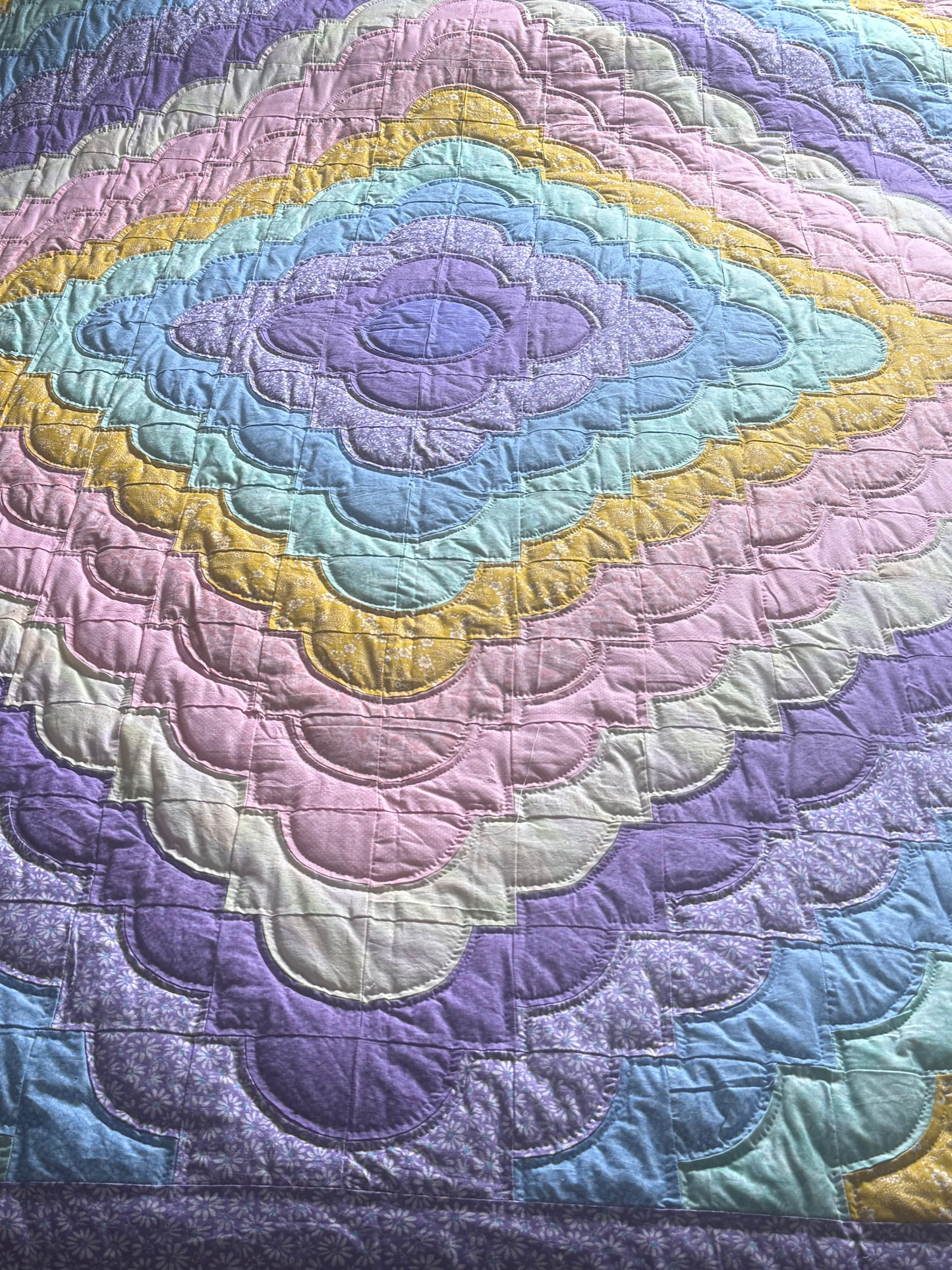Amish Quilt (Love Ring) - Simple Life Amish Store