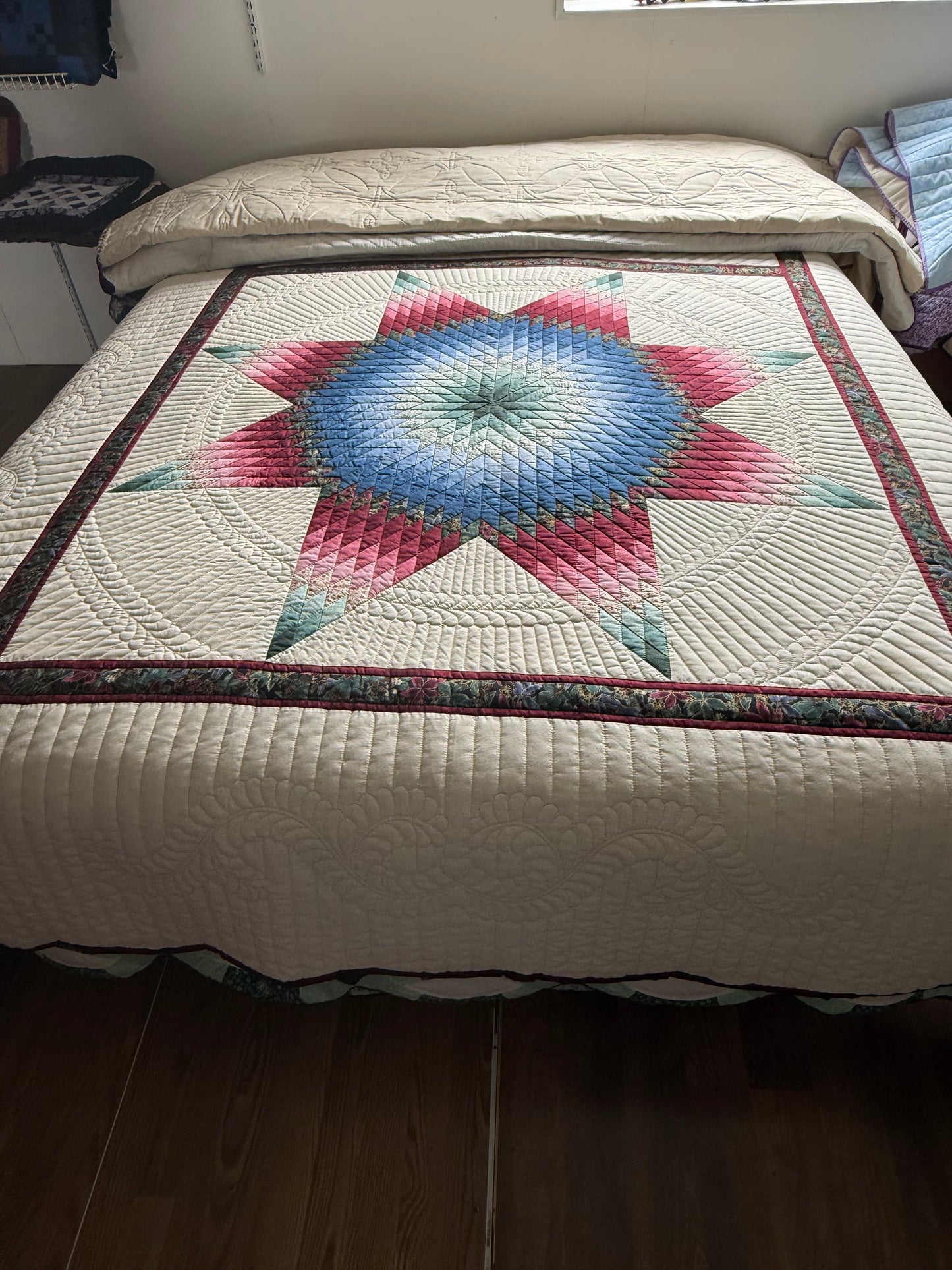 Amish Quilt (Radiant Star) - Simple Life Amish Store