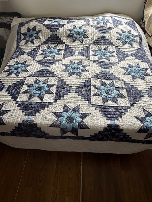 Amish Quilt (Log Cabin Star Dahlia) - Simple Life Amish Store