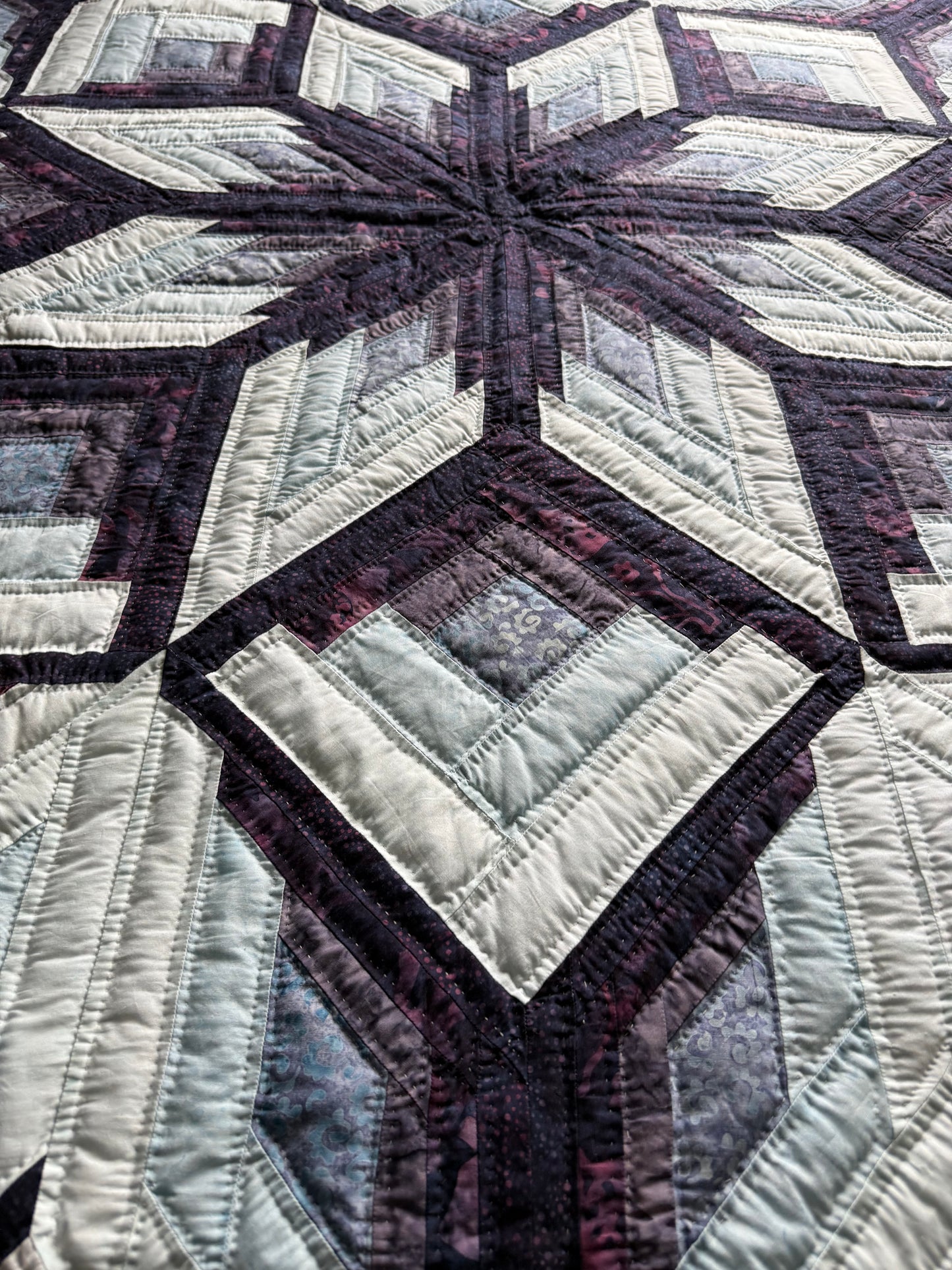 Amish Quilt (Mariner’s Star) King or Queen