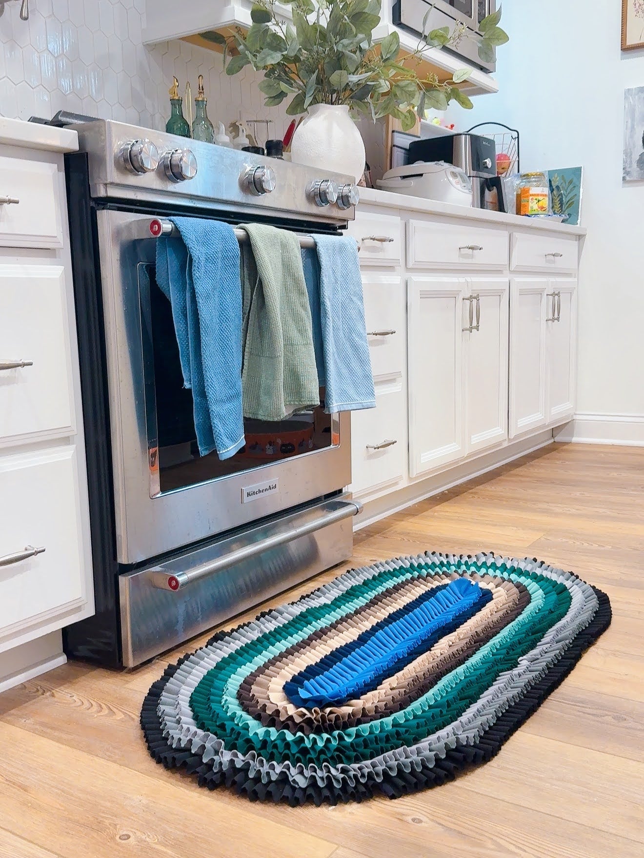 Amish Dress Material Fabric Rug - Simple Life Amish Store