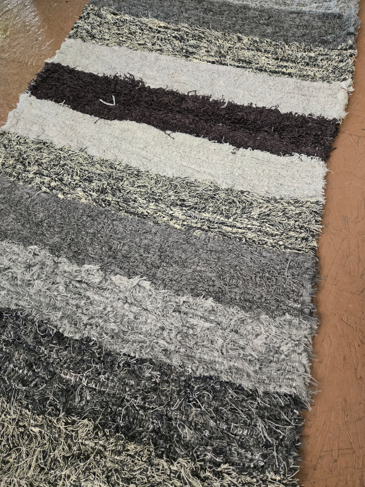 Amish Made hand woven 5-foot runner