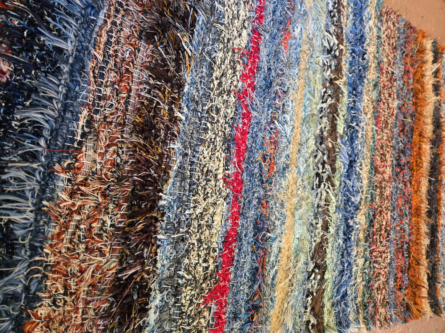 Amish Made Hand-Loomed Rug (44"x26")