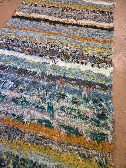Amish Made Hand-Loomed Rug (44"x26")