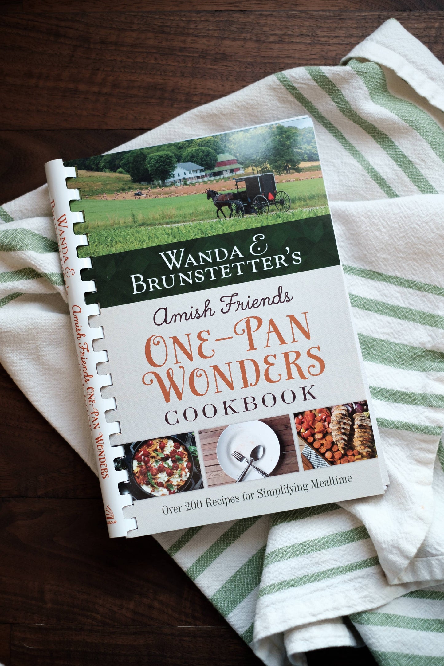 Wanda E. Brunstetter's Amish Friends One-Pan Wonders Cookboo - Simple Life Amish Store