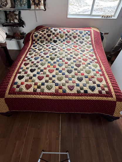 Amish Quilt (Nine Patch Heart)