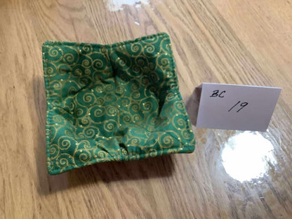 Handmade Christmas and other patterns Hot Pads and Bowl Cozies (sets of two)