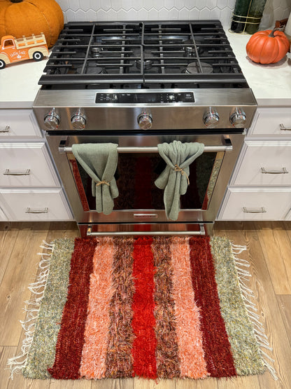 Amish Made Woven Rug! (Fall colors) (26” x 44”)