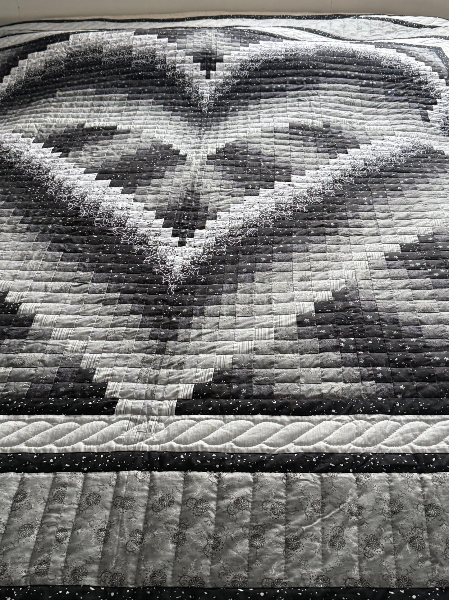 Amish Quilt (Honeymoon Heart)