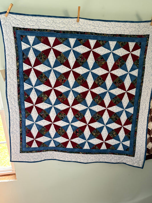 Amish quilt wall hanging/lap quilt - Simple Life Amish Store