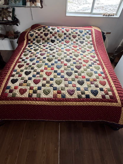 Amish Quilt (Nine Patch Heart)
