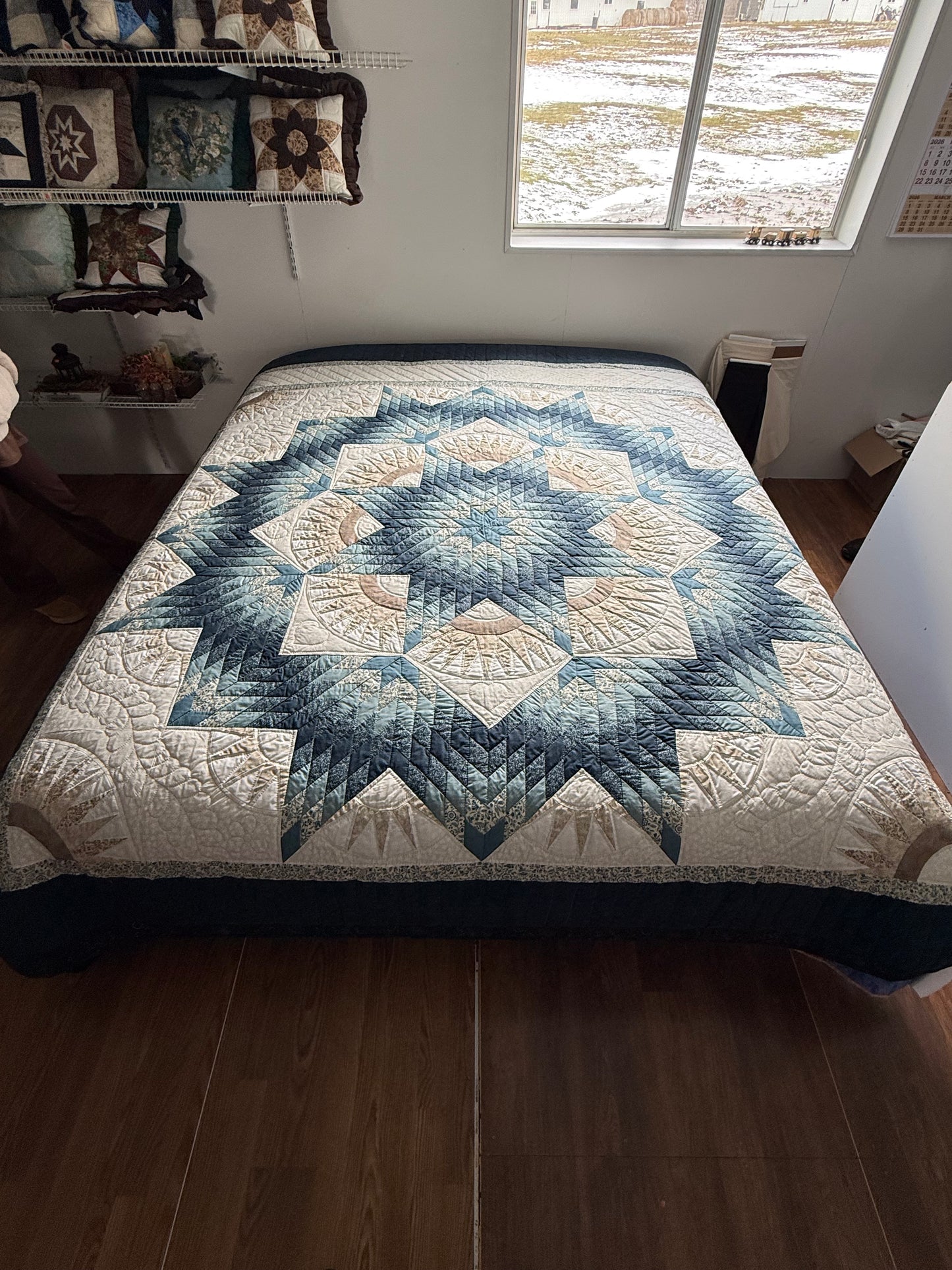 Amish Quilt (Mariner’s Star) - Simple Life Amish Store
