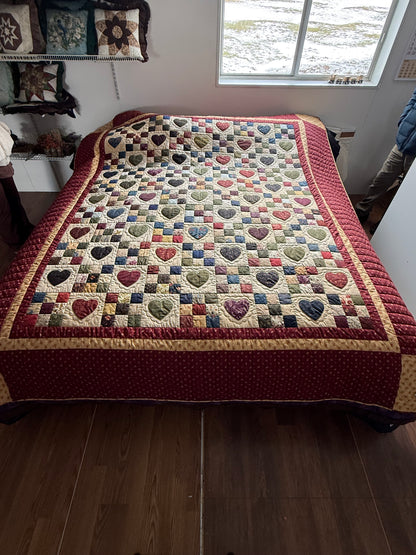 Amish Quilt (Nine Patch Heart)