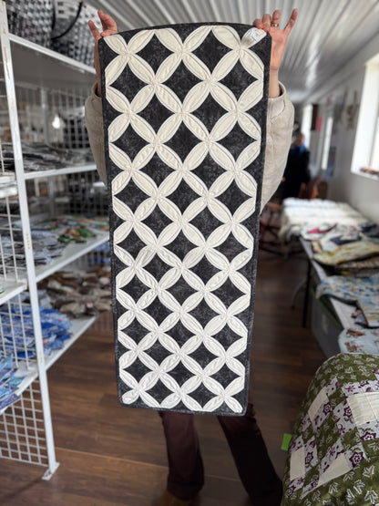 Amish made table runner - Simple Life Amish Store