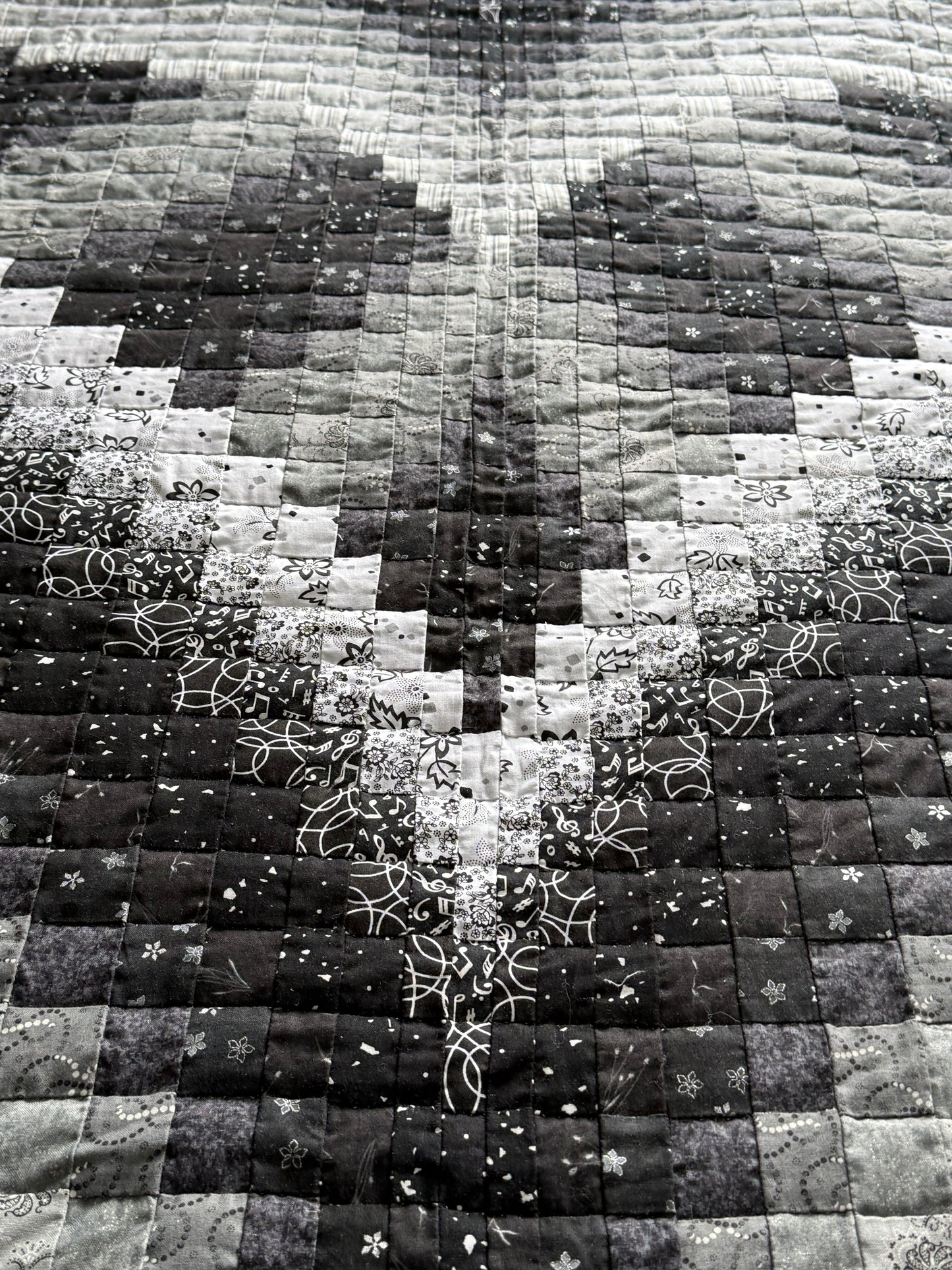 Amish Quilt (Honeymoon Heart)