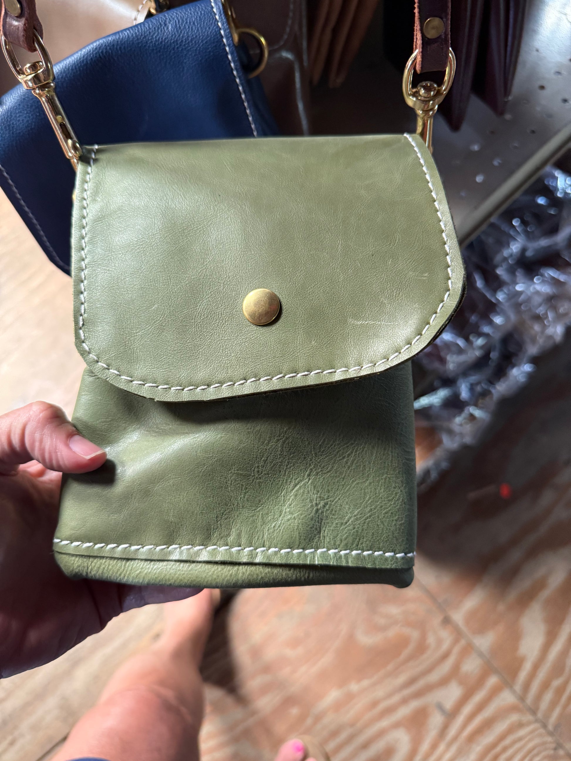 Leather  Cross Body Purse -  Handmade CUSTOM Leather Purse by local Amish Artisans (MADE TO ORDER!) - Simple Life Amish Store