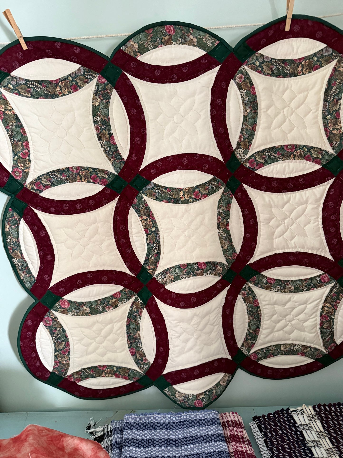 Amish quilt wall hanging/lap quilt