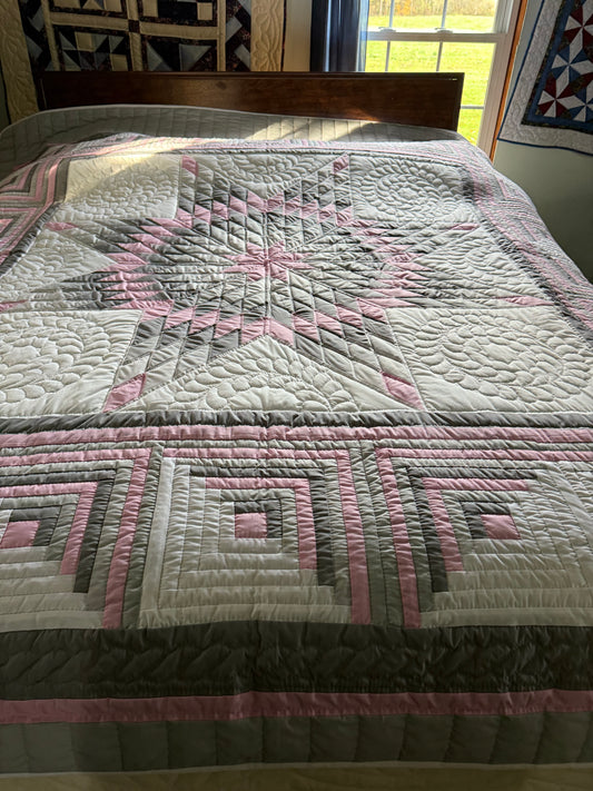 Log Cabin Star Quilt (Pink and grey)