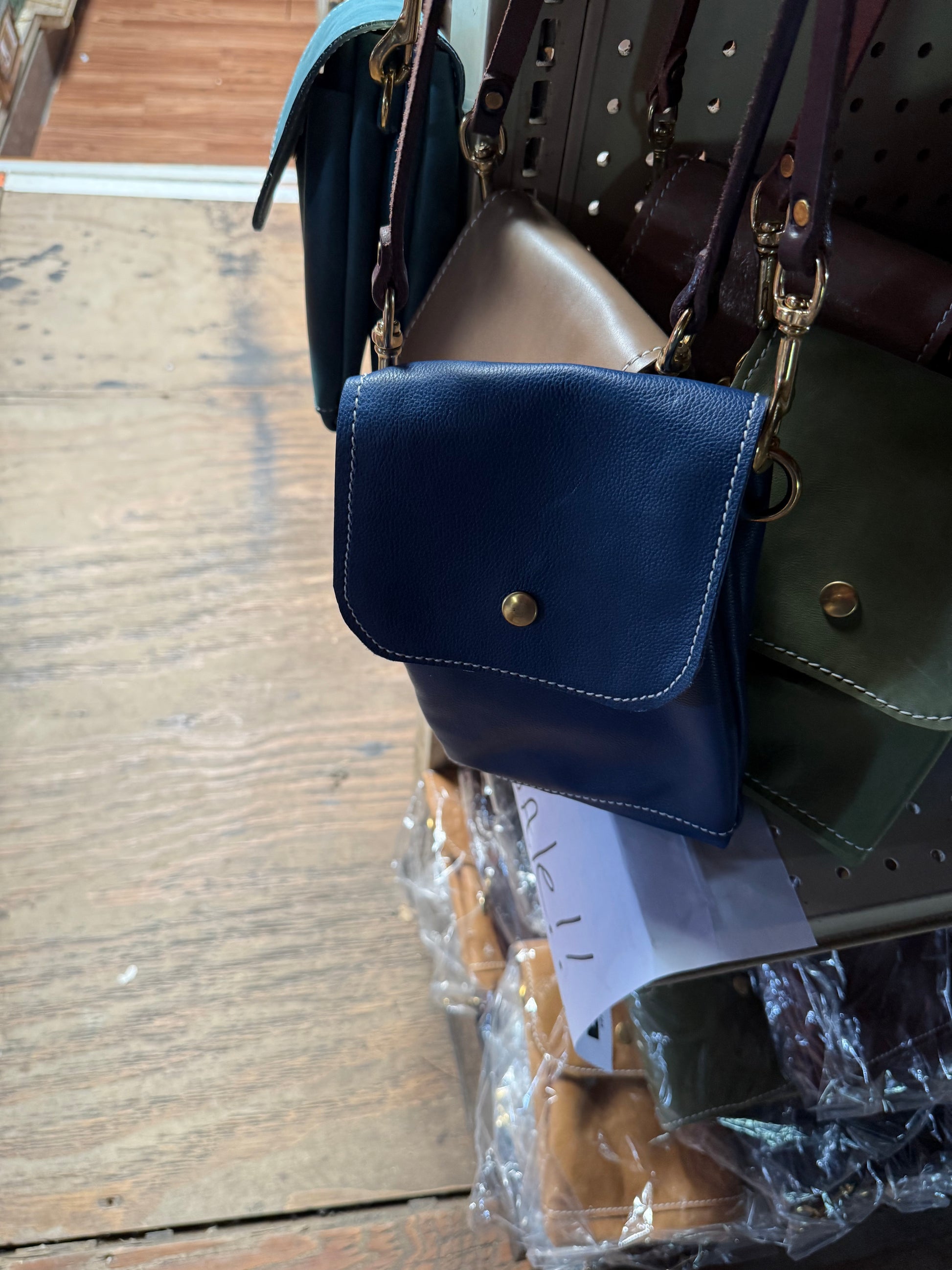 Leather  Cross Body Purse -  Handmade CUSTOM Leather Purse by local Amish Artisans (MADE TO ORDER!) - Simple Life Amish Store