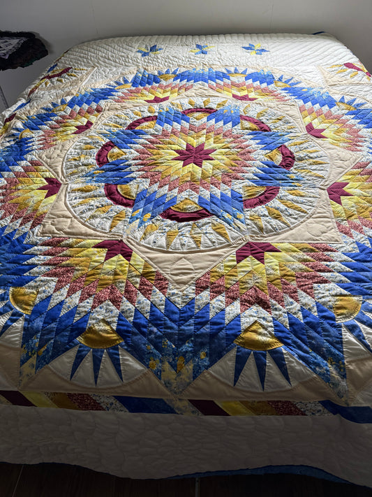 Amish Quilt (Mariner’s Star) (Sold!) - Simple Life Amish Store