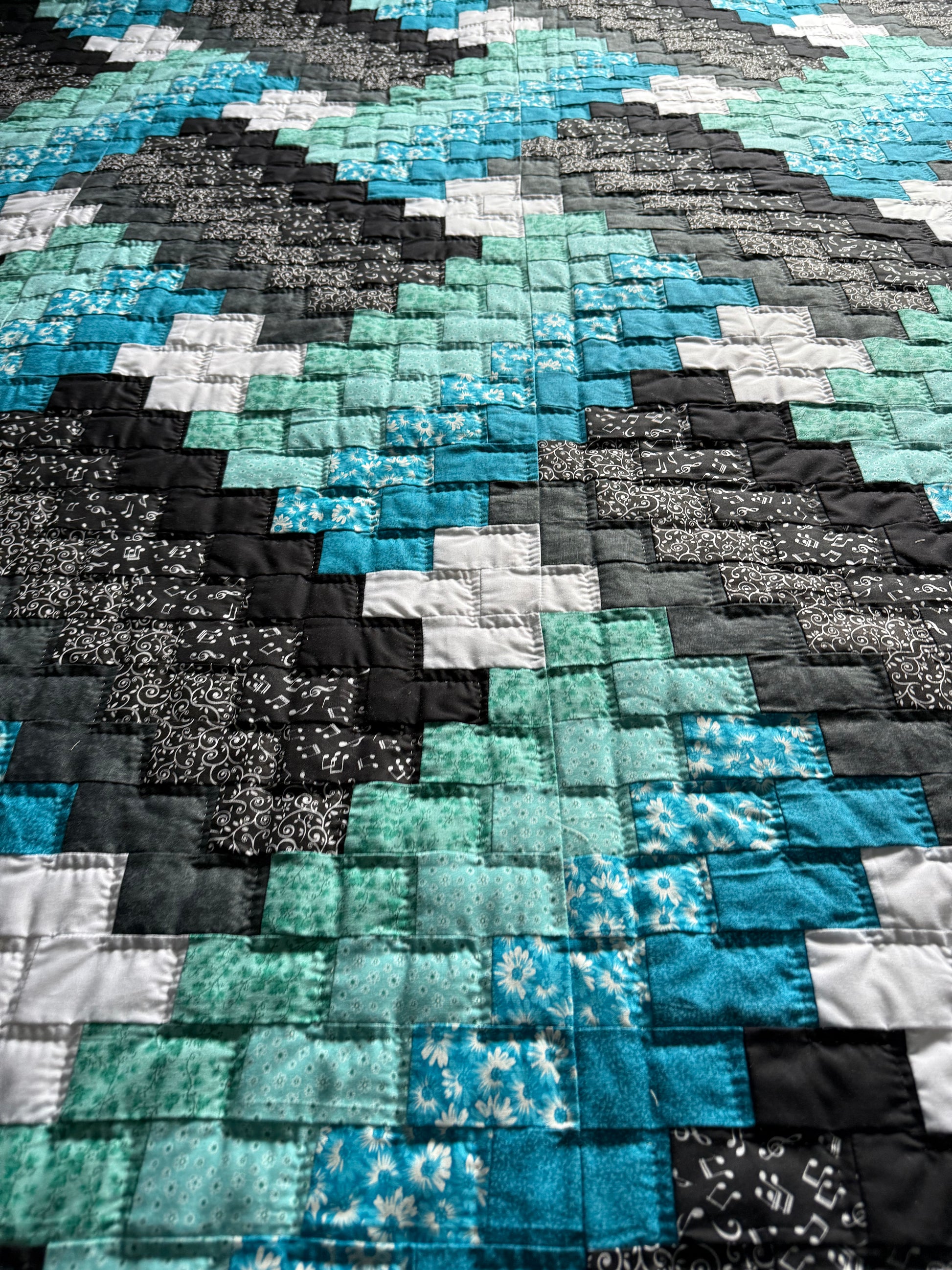 Amish Quilt (Weaver Fever) - Simple Life Amish Store