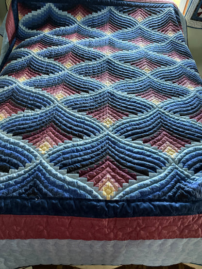 Amish Quilt (Mountain Echo -traditional Amish colors