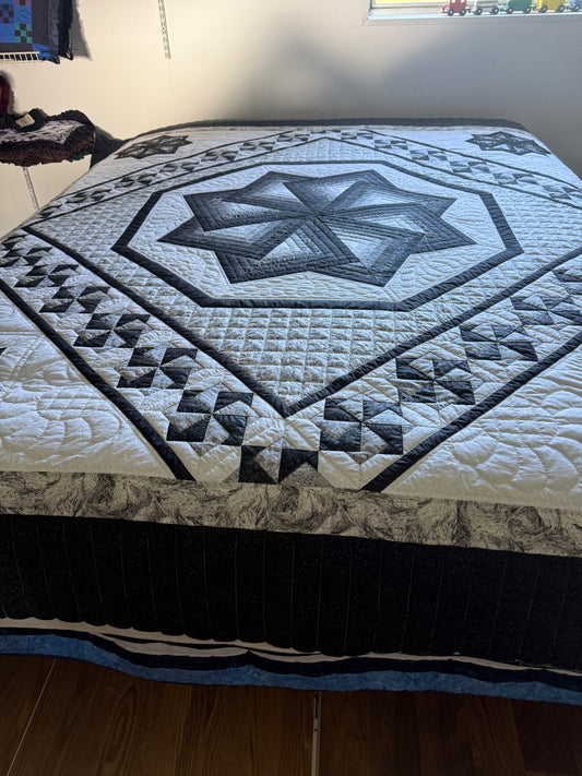 Amish Quilt (Spinning Star)