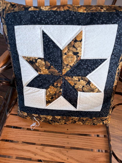 Amish made Quillow