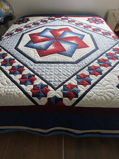 Amish Quilt (Spinning Star)