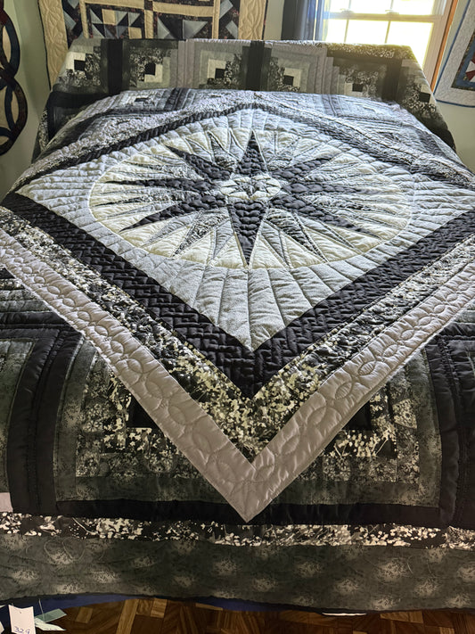 Amish Quilt (Mariner’s Compass, Log Cabin) - Simple Life Amish Store