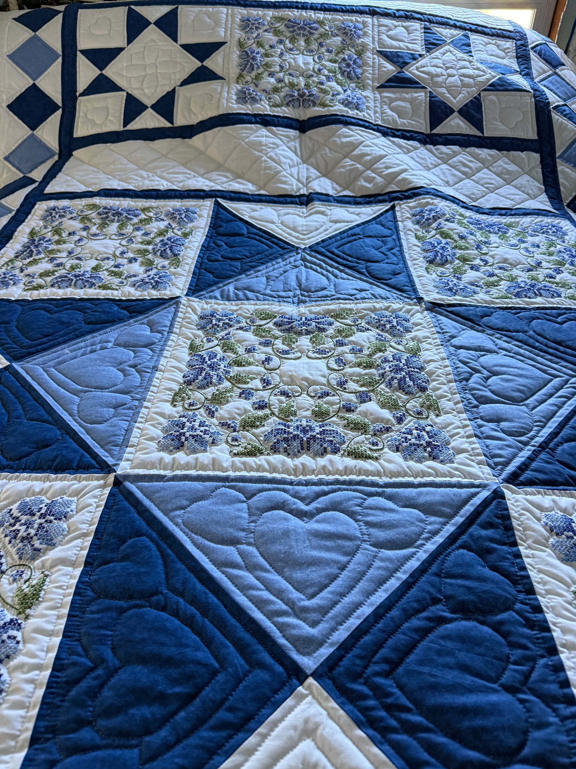 Amish Quilt (Cross stitch in blue) - Simple Life Amish Store