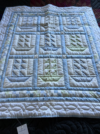 Baby quilt (Sailboats) - Simple Life Amish Store