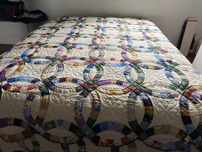 Amish Quilt (Wedding Ring) Queen size