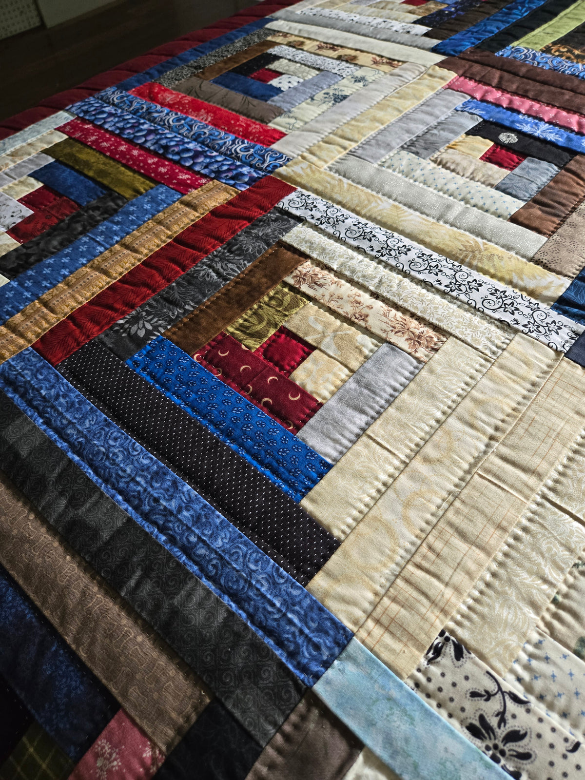 Quilt-Amish Handmade-Log Cabin