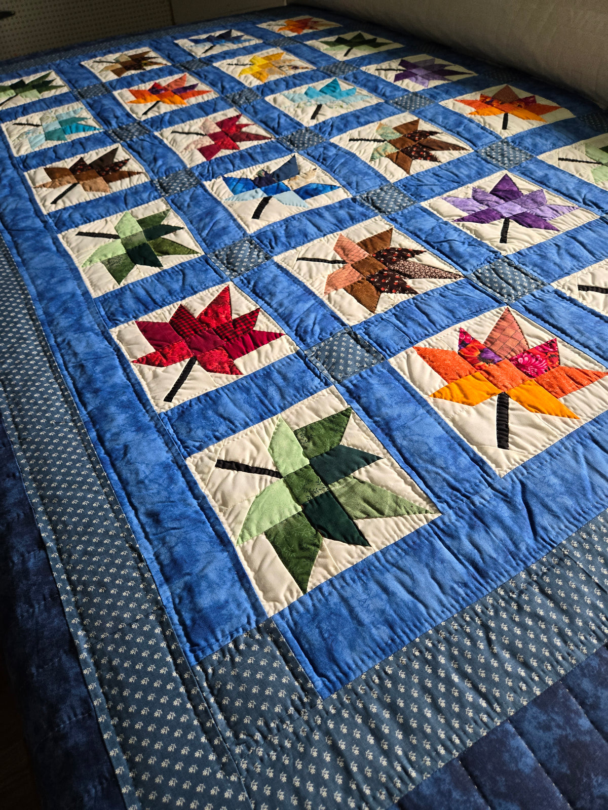 Quilt-Amish Handmade-Maple Leaf