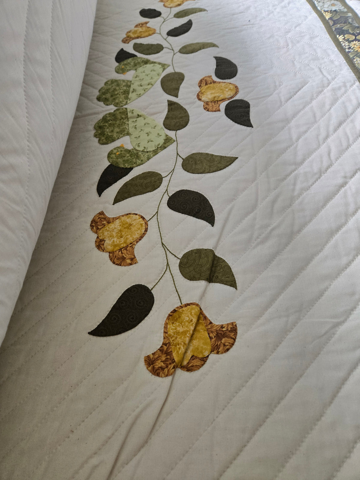 Quilt-Amish Handmade-Radiant Star
